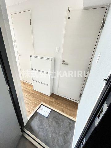 レクシア京橋の玄関