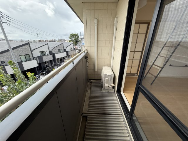 ル・サムディのバルコニー