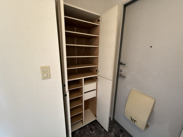 ル・サムディの収納