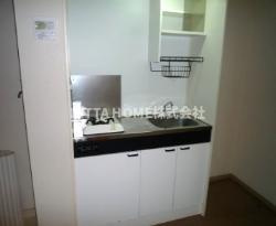 グリーンヒルズ朝暉5番館のキッチン|１口コンロがついているキッチンになります◇