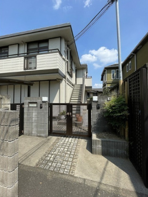 【外観】 | ピアチェーレ | 落ち着いた雰囲気。