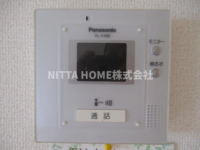 グリーンパーク土師のセキュリティ|モニタ付きインターホンも設置済み＊