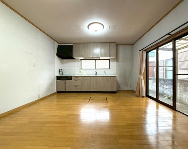 【居間・リビング】