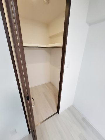 GROOVE上甲子園レジデンスの収納|ウォークインクローゼット