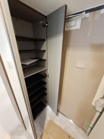 GROOVE上甲子園レジデンスの収納|シューズBOX