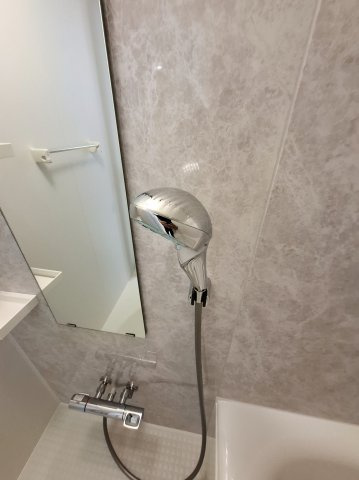 GROOVE上甲子園レジデンスのシャワールーム|リファ　シャワーヘッド　プレゼント部屋あり