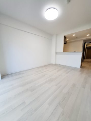 GROOVE上甲子園レジデンスの居間・リビング