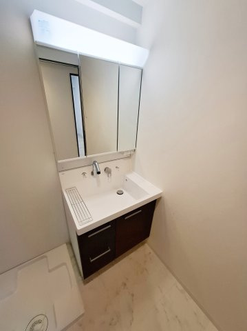 GROOVE上甲子園レジデンスの独立洗面台