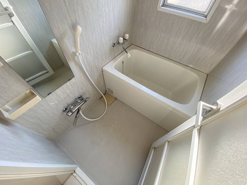 神戸市長田区長田天神町４丁目の賃貸マンションの浴室