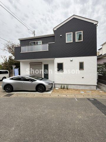 【外観】 | 建物堂々完成済み！写真では伝えきれない魅力を、ぜひ現地でご体感ください！