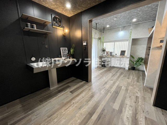 田口1丁目　中古一戸建ての居間・リビング|LDK11.0帖
■物件内覧・資金計画相談・住宅ローン相談、リフォーム相談、お問合せ受付中■
※当日・翌日のご内覧、ご相談はお電話でのお問合せがスムーズです！