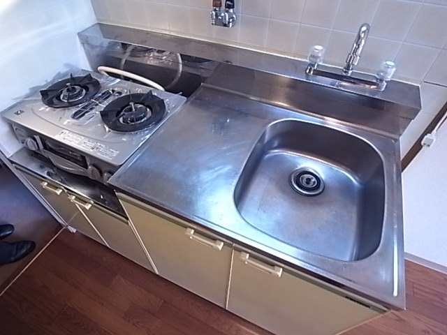 ホワイトメゾン塩屋のキッチン