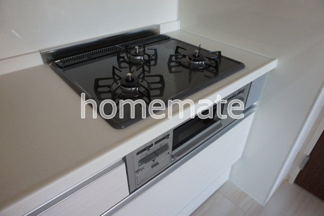 熊本市南区出仲間９丁目のアパートのキッチン