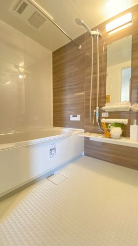 コート甲子園南四番館の浴室|浴室