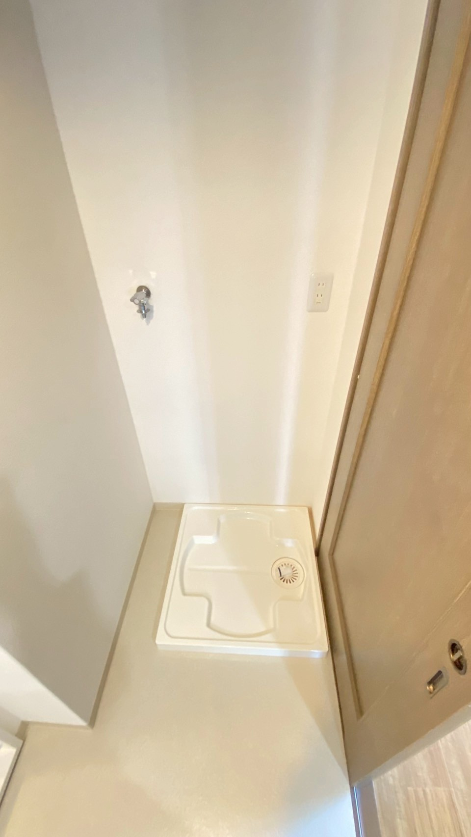 コート甲子園南四番館のランドリースペース|洗濯機置き場