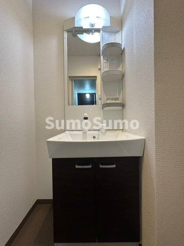 ラクシア天神南の独立洗面台