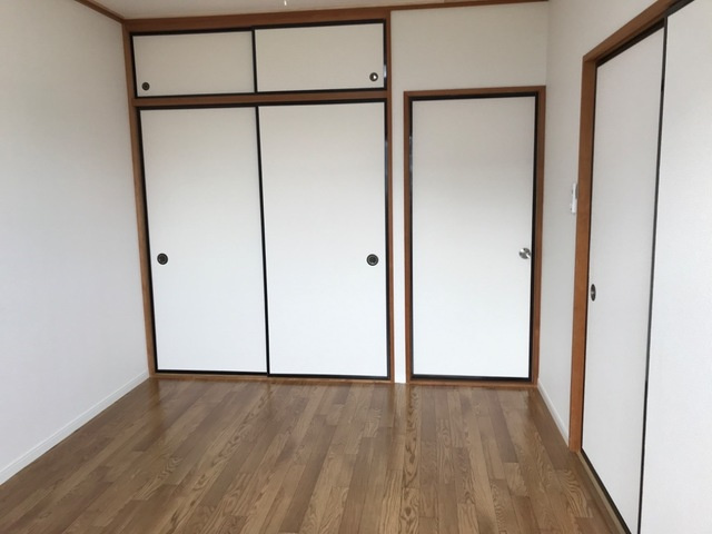 エクセルハイム宮路の洋室