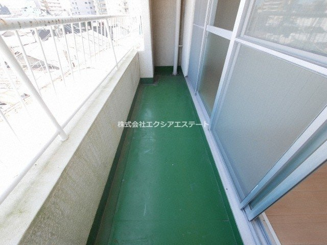 玉出プラザ1のバルコニー