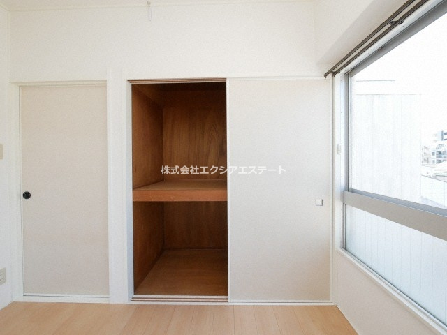 玉出プラザ1の収納