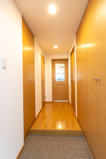 ルミエール中町の玄関