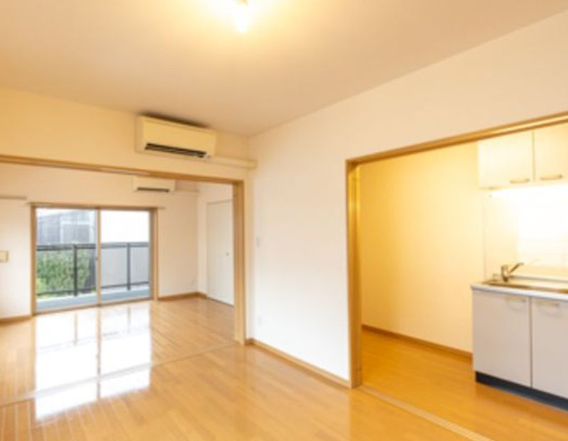 ルミエール中町の居間・リビング