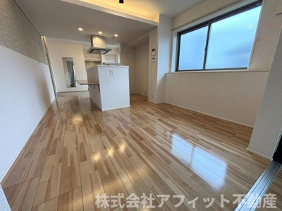 【居間・リビング】 | クロノス | LDK10.1帖　