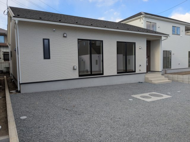 CRADLE GARDEN箕郷下芝第8の外観