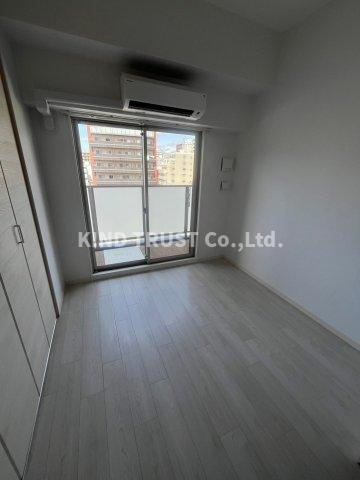 Alivis北梅田の居間・リビング|ゆったりとした居間です