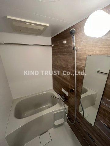 Alivis北梅田の浴室|コンパクトで使いやすいお風呂です