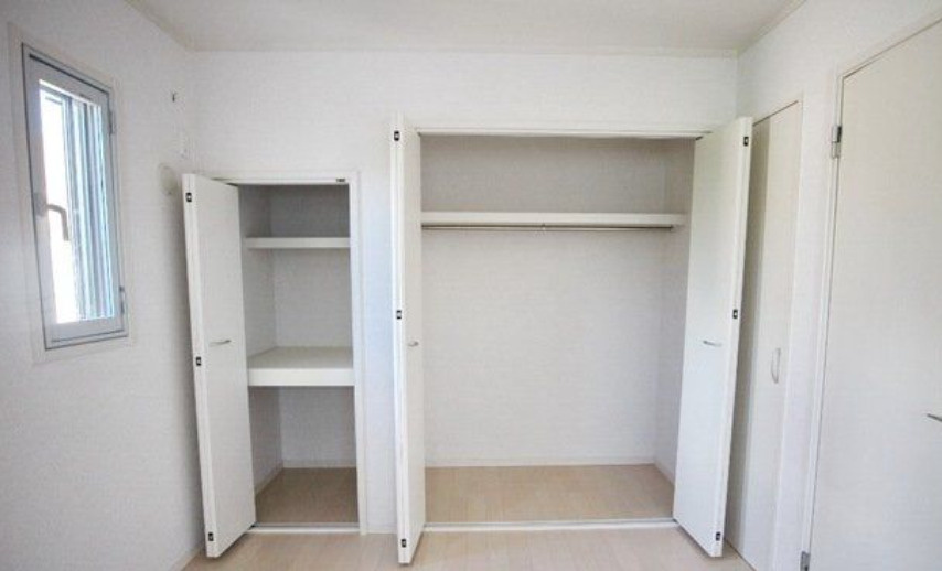 ビバリーホームズ駒沢大学Ⅱ A棟　メゾネット　ペット相談　全居室2面採光の収納