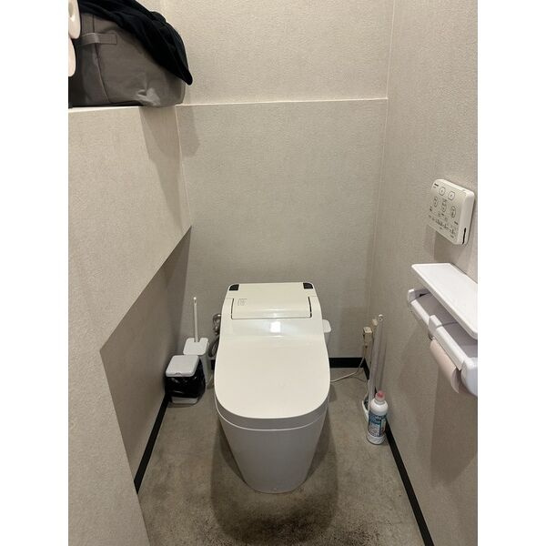 大阪市西区土佐堀１丁目の店舗一部のトイレ