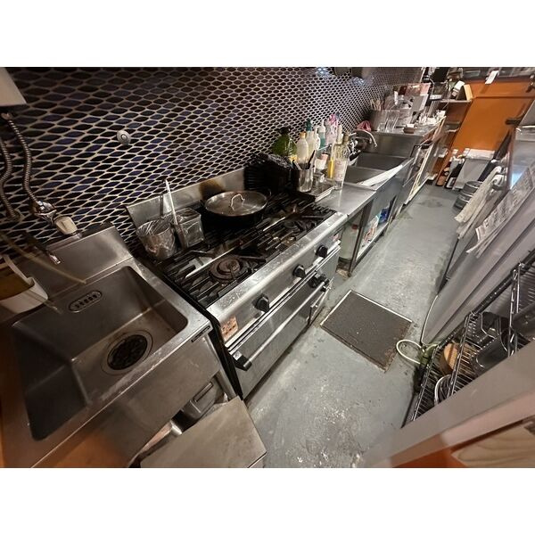 大阪市西区土佐堀１丁目の店舗一部のキッチン