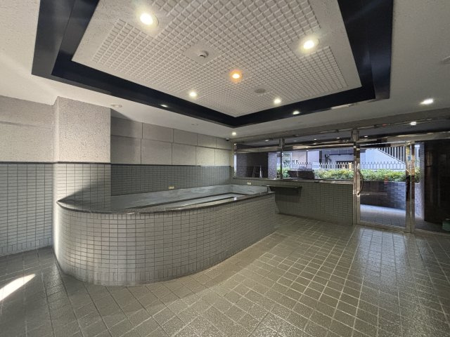 ライオンズマンション鶴見花月園前の画像