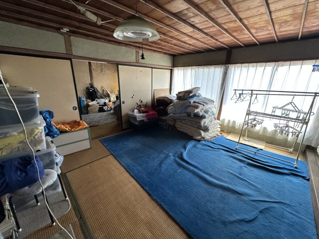 【長野県諏訪郡富士見町】駅に近い民家の和室|２階の和室