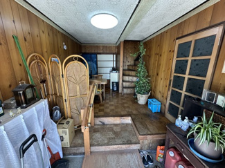 【玄関】 | 【長野県諏訪郡富士見町】駅に近い民家