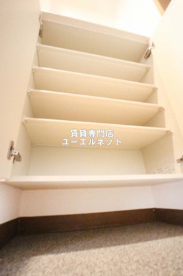 【設備】 | ORACION吹田 | 収納力たっぷりのシューズボックスで玄関すっきり！