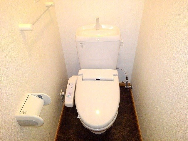 エルカーサＡのトイレ