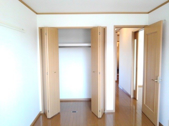 エルカーサＡの収納