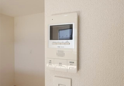 【セキュリティ】 | BHテラス中野中央 | モニター付きインターホンで来客時も安心です。
