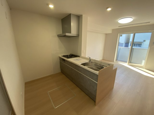 ルグラン亀山のキッチン