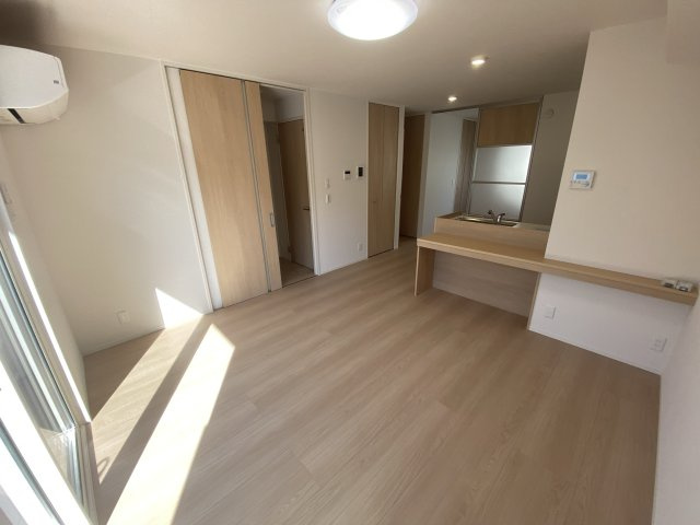 ルグラン亀山の居間・リビング