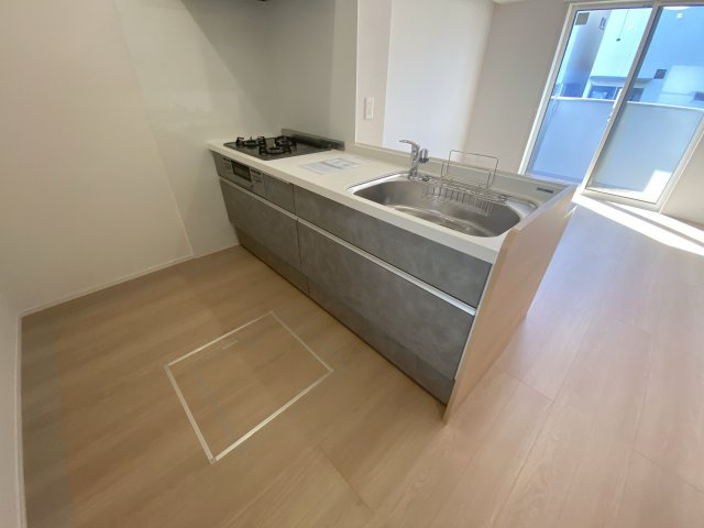 ルグラン亀山のキッチン