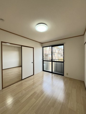 【洋室】 | スティブルB棟