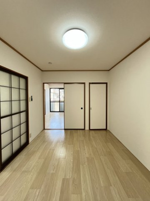 【洋室】 | スティブルB棟