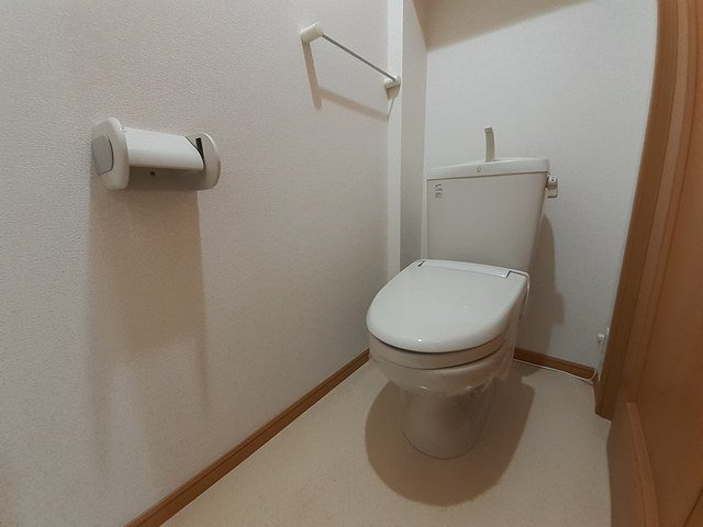 アメニティ・アミノウチＡのトイレ