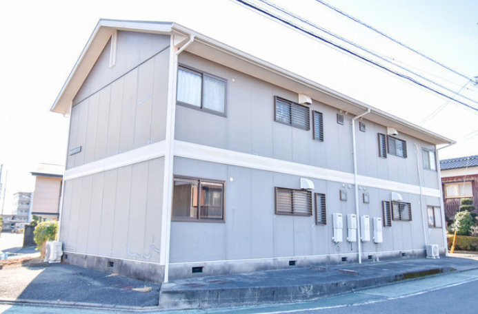 グリーンハイツ大善寺【キャッシュバック対象物件】の外観|外観もきれいです