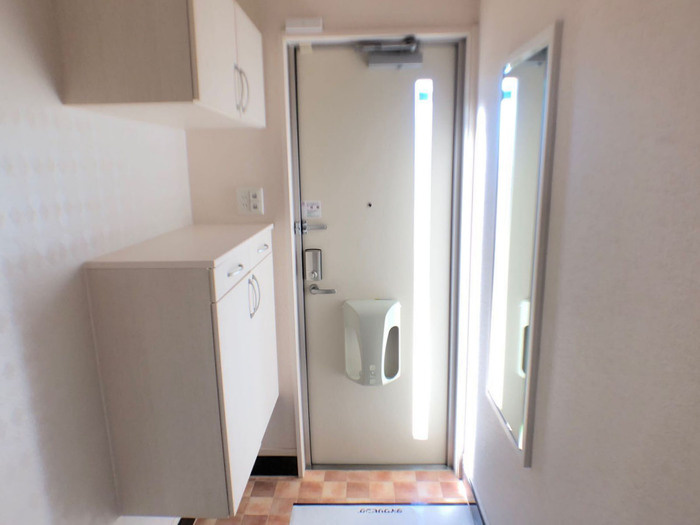 シャルロッテの玄関