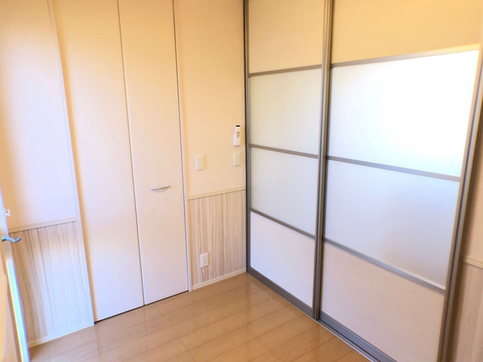 シャルロッテの洋室