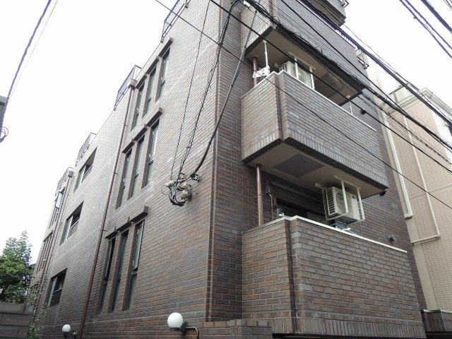コンフォート白稜の外観