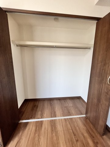 アーウィン羽沢の収納|洋室　クローゼット　※現況優先